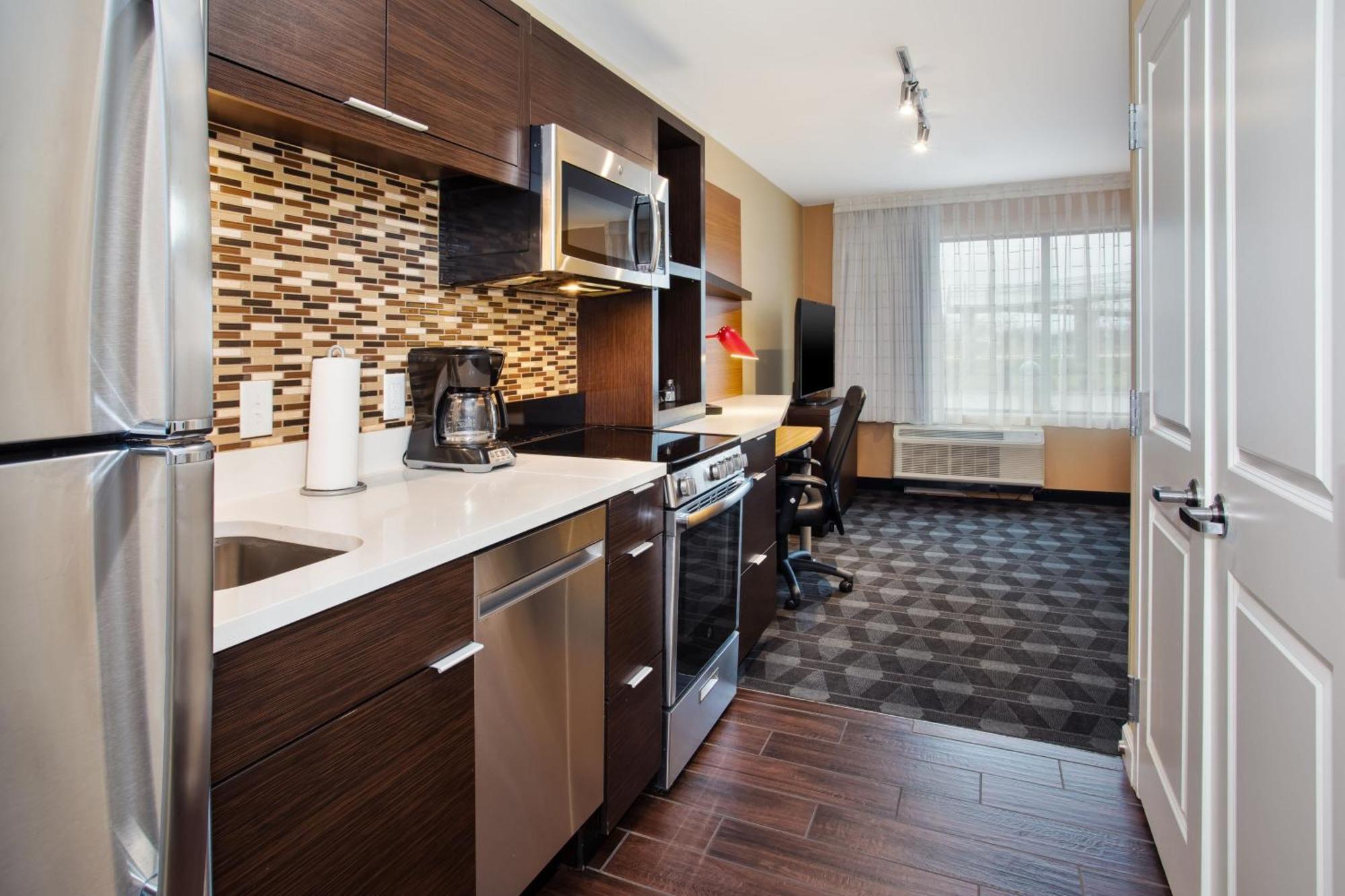 Towneplace Suites By Marriott Detroit Belleville Exteriör bild