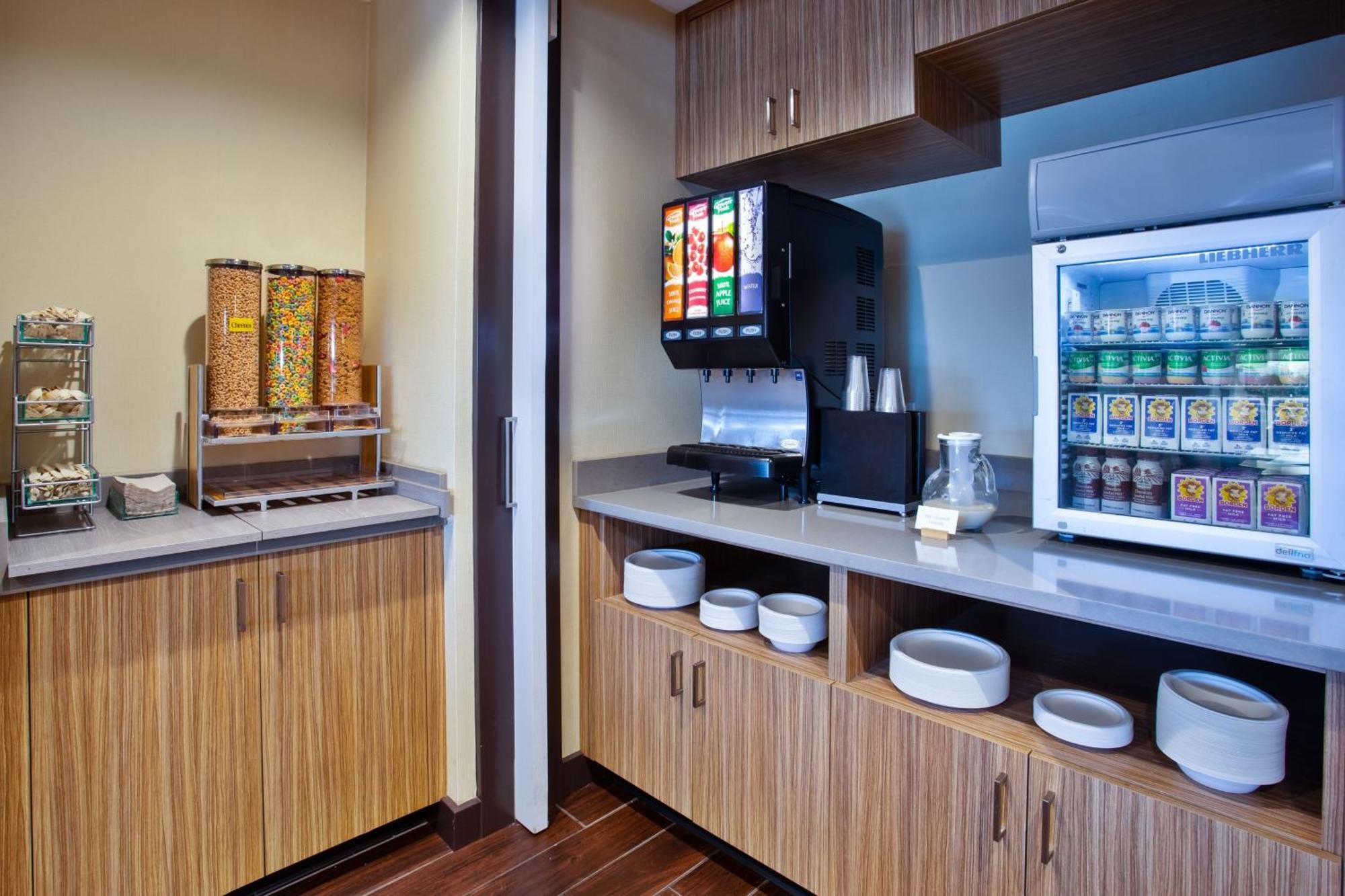 Towneplace Suites By Marriott Detroit Belleville Exteriör bild